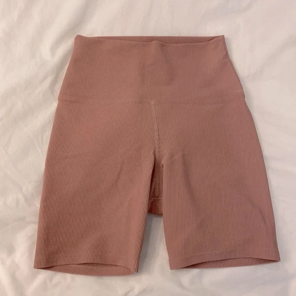 Beach Riot ribbed biker short - Picture 2 of 6